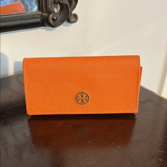 Tory Burch Vibrant Orange Sunglasses case - Picture 1 of 3
